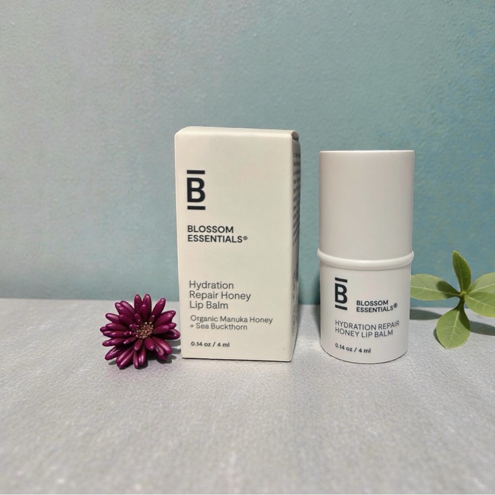 🌼 Blossom Essentials Hydration Repair Honey Lip Balm